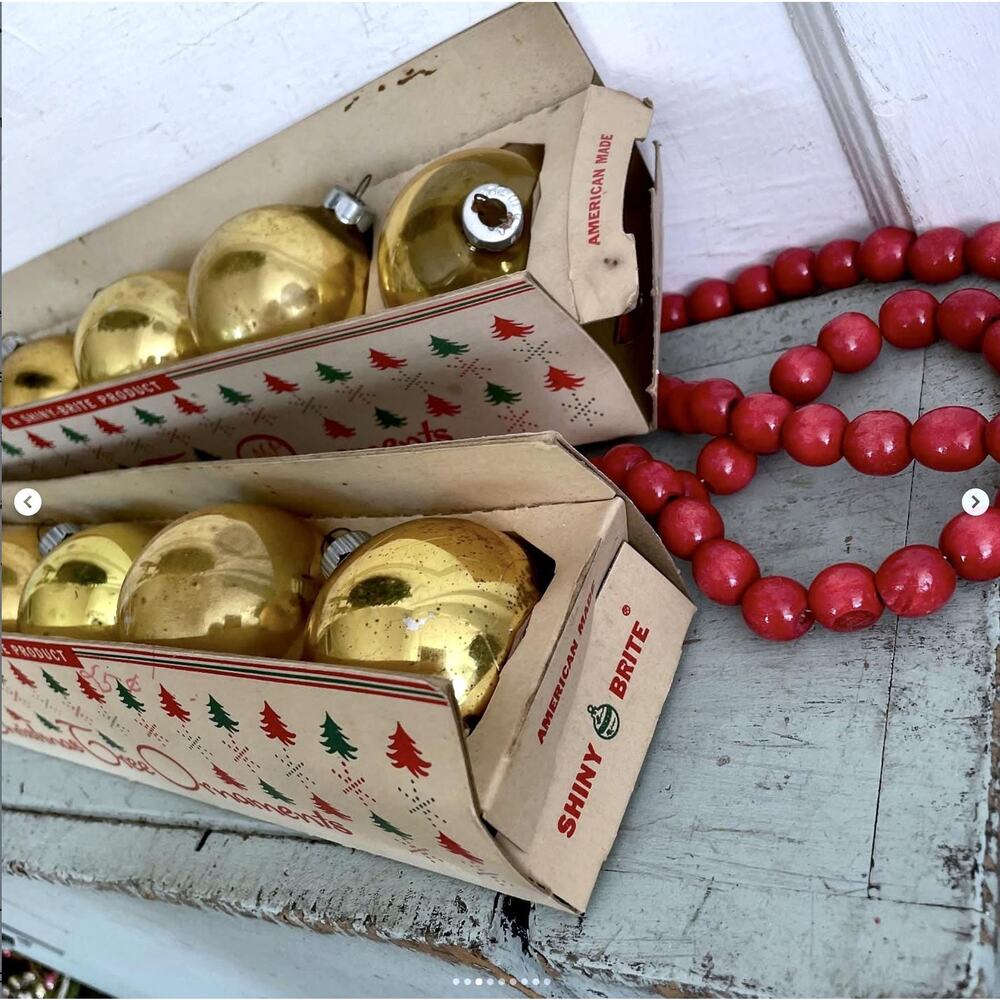 ONE RANDOM BOX Vintage Shiny Brite Fanci Pak Carton Glass Ornament Box Gold Ball - Picture 3 of 9